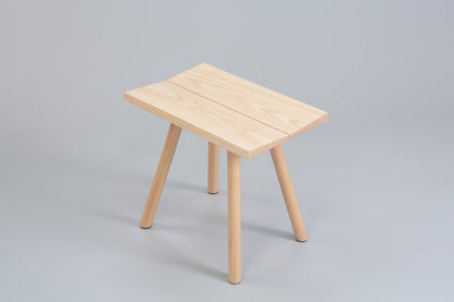 Cùram Stool