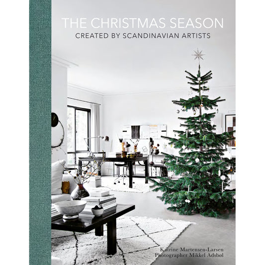The Christmas Season: By Scandinavian Artists ISBN: 9781788843256