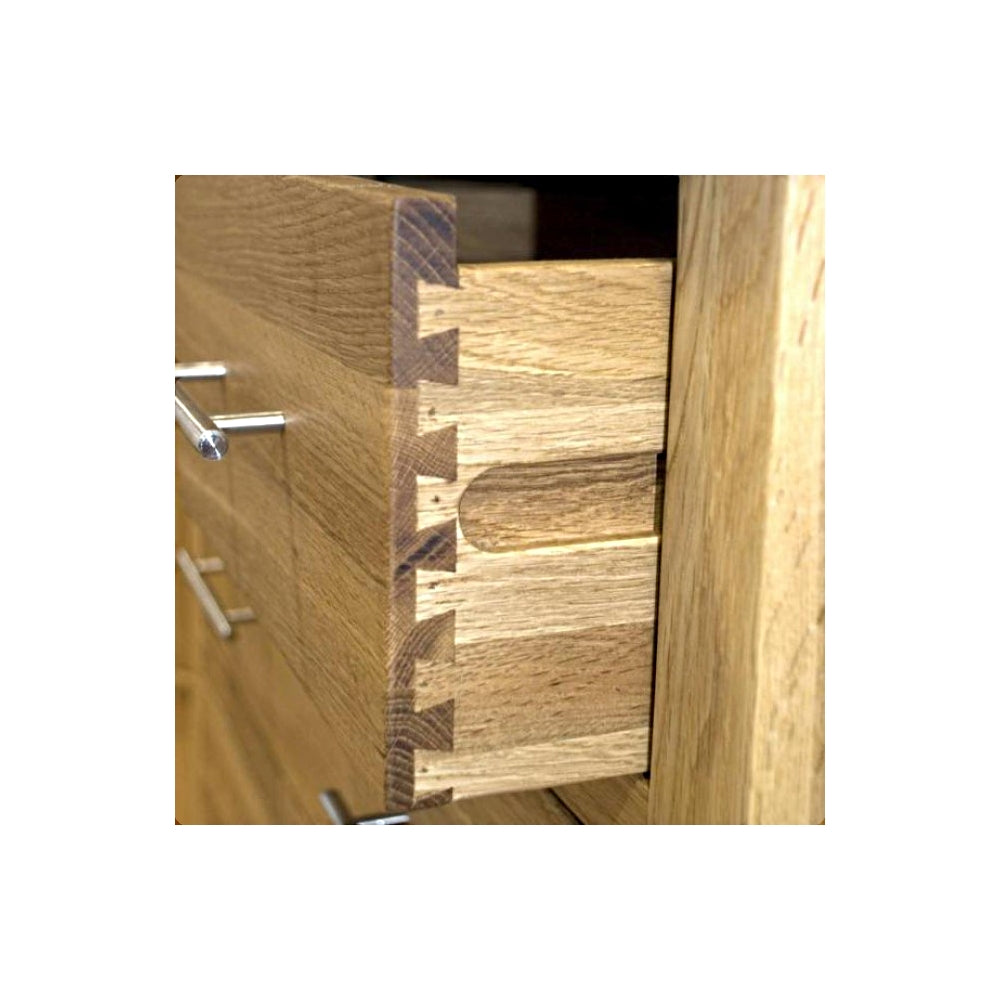 gilmore oak drawer dovetail detail